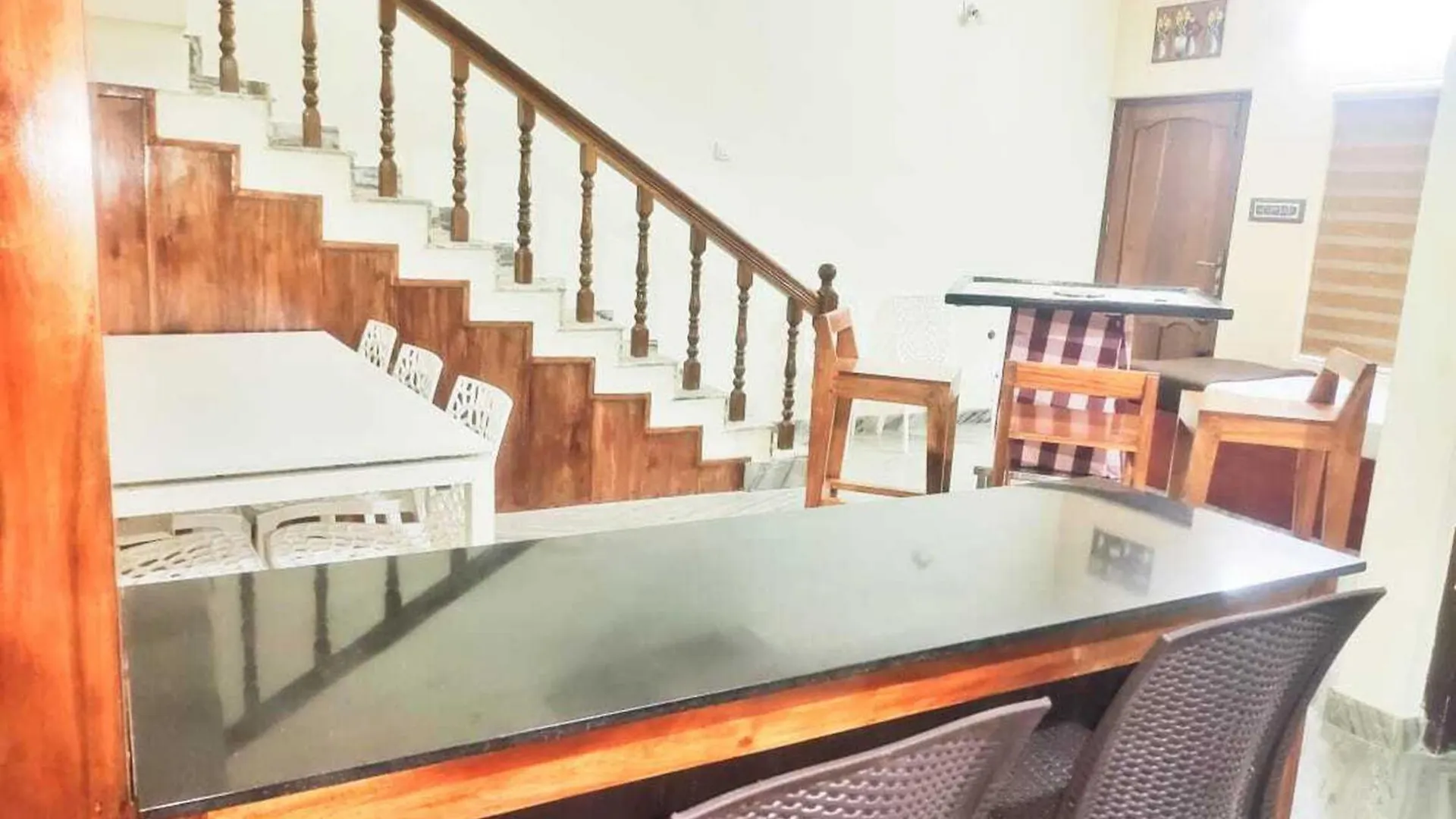 Nirappil Tourist Home Thiruvananthapuram