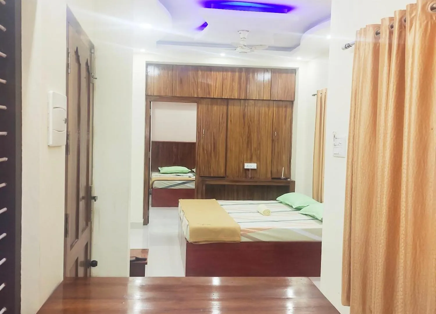 Nirappil Tourist Home Thiruvananthapuram Hotel